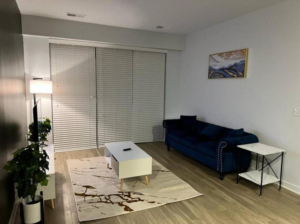 Private Bedroom Fountain Square - Shared Indianapolis Exterior photo